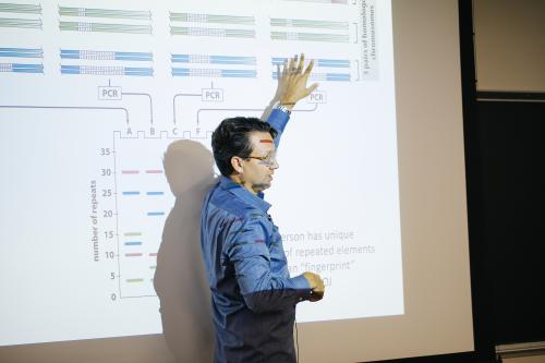 UCLA scientist Dr. Bill Lowry instructing a stem cell class.