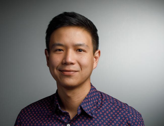 Headshot of Dr Chen Yuan Kam