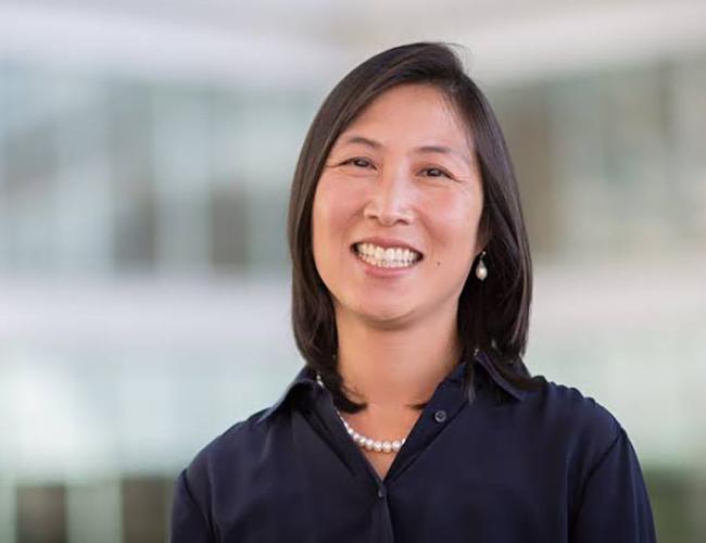 UCLA researcher Maureen Su smiles for a headshot.