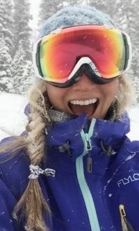 Joanna was able to return to skiing after her treatment.
