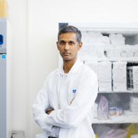 Ranmal Samarasinghe in a UCLA lab.