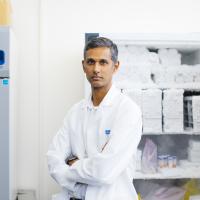 Ranmal Samarasinghe in a UCLA lab.