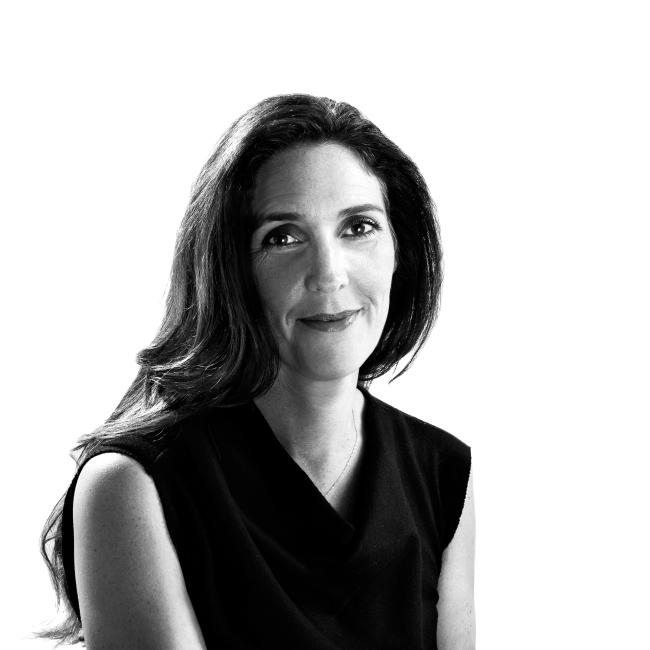 Headshot of April Pyle